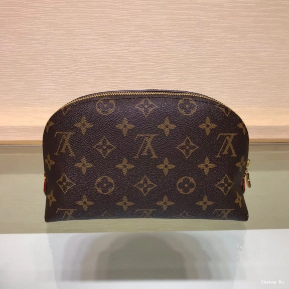 POUCH COSMETIC GM LOUIS VUITTON 0816